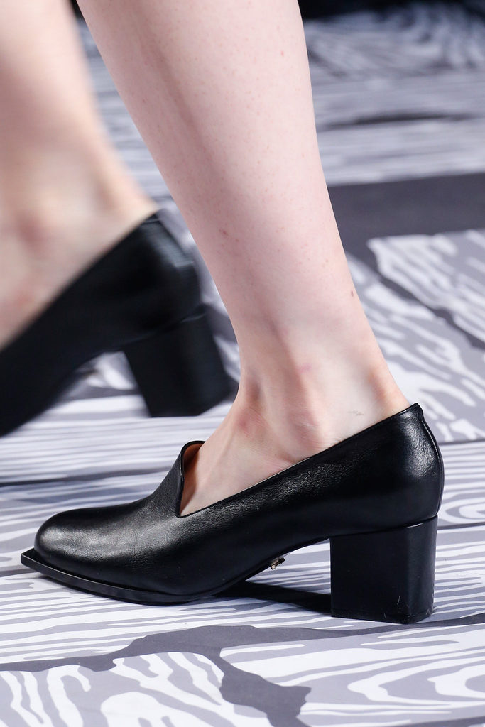Viktor & Rolf 2013ﶬŮbϵУr(sh)bܣDƬ