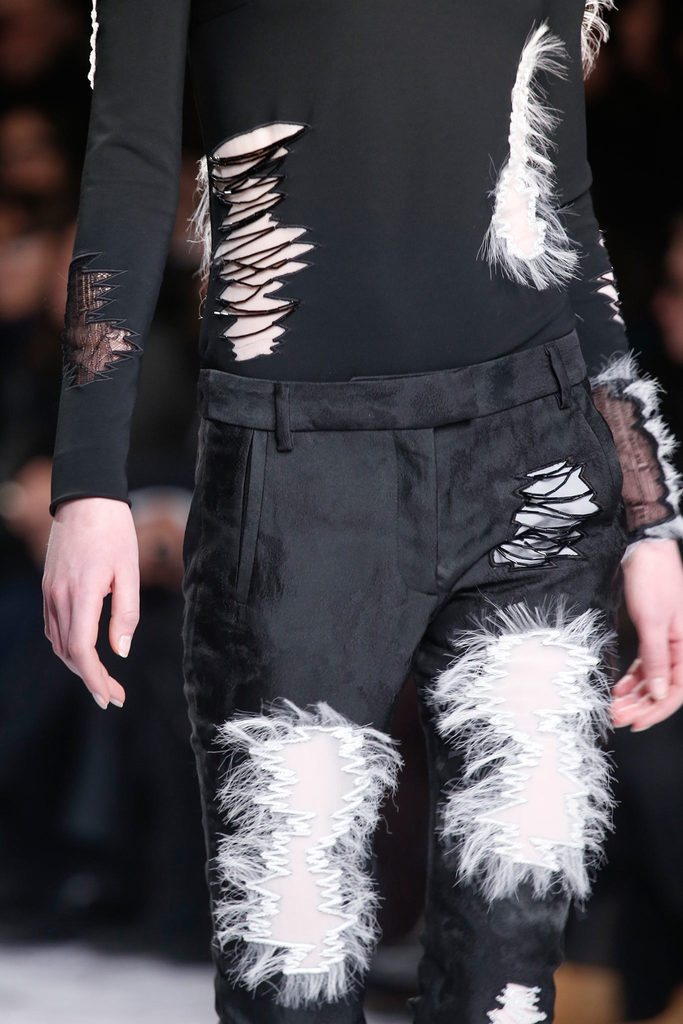 Viktor & Rolf 2013ﶬŮbϵУrbܣDƬ
