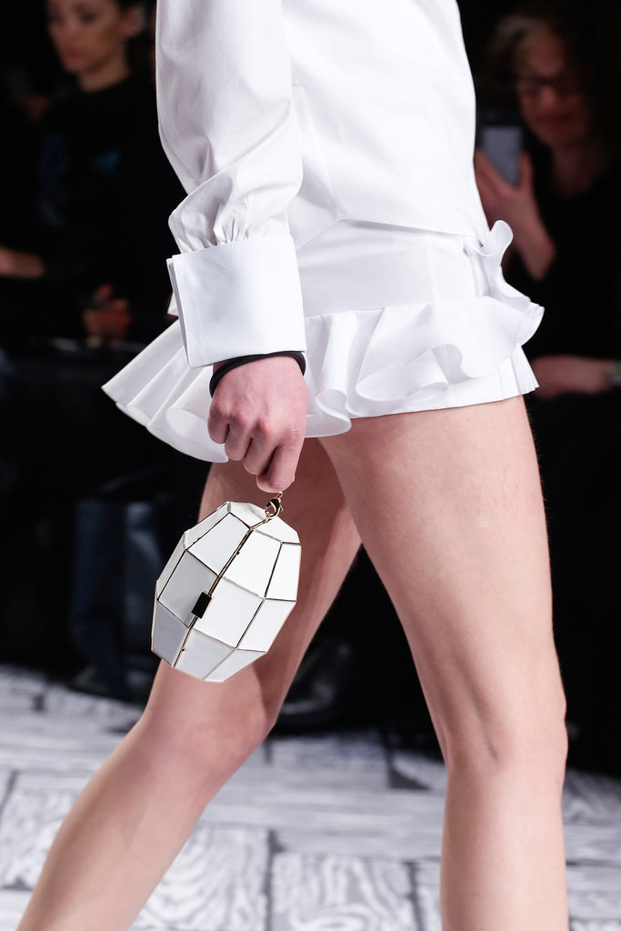 Viktor & Rolf 2013ﶬŮװϵУʱװܣͼƬ