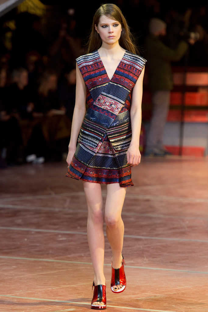 Kenzo 2013ﶬŮbϵУrbܣDƬ
