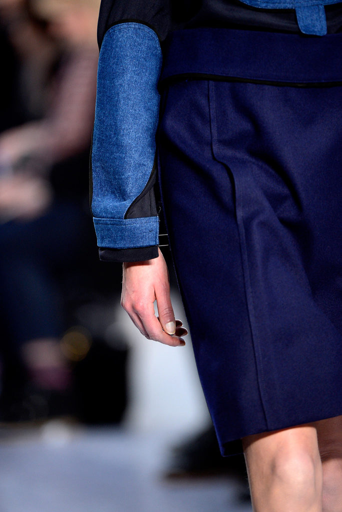 Chloe 2013ﶬŮbϵУrbܣDƬ