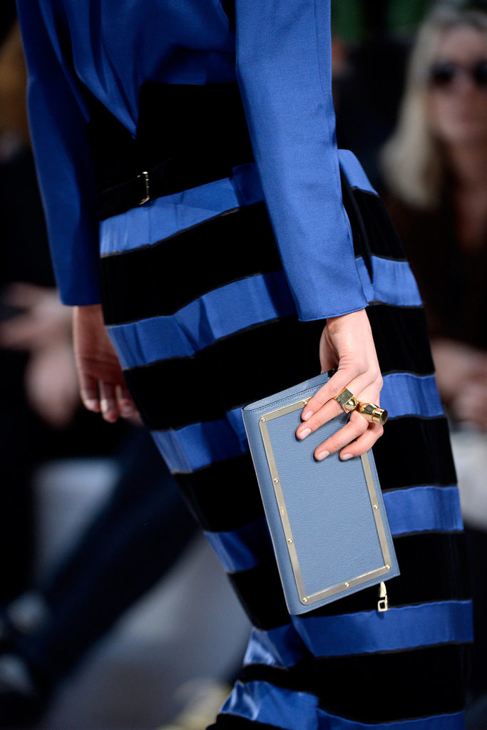 Chloe 2013ﶬŮbϵУr(sh)bܣDƬ