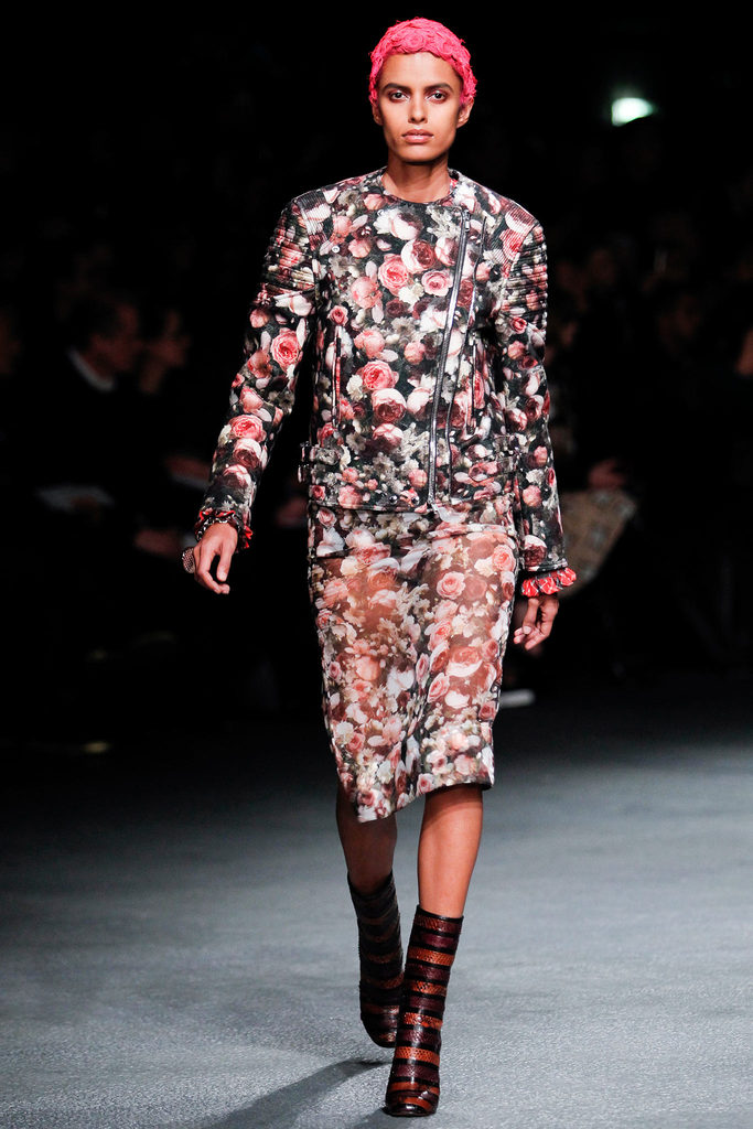 Givenchy 2013ﶬŮװϵУʱװܣͼƬ