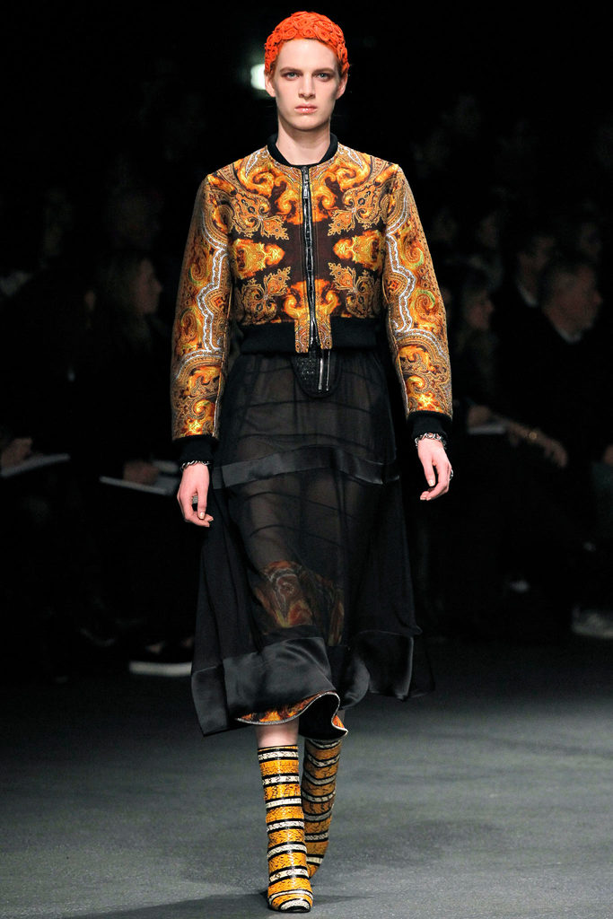 Givenchy 2013ﶬŮbϵУrbܣDƬ