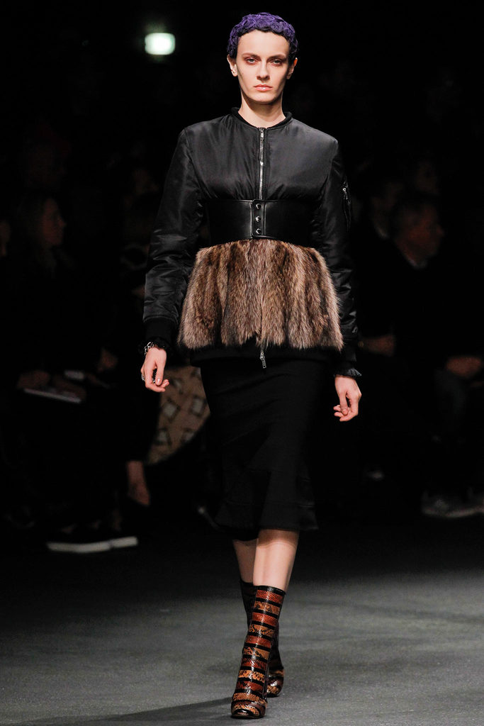 Givenchy 2013ﶬŮװϵУʱװܣͼƬ