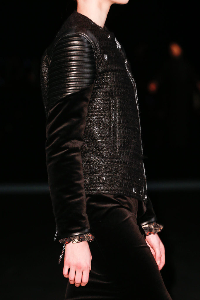 Givenchy 2013ﶬŮbϵУrbܣDƬ