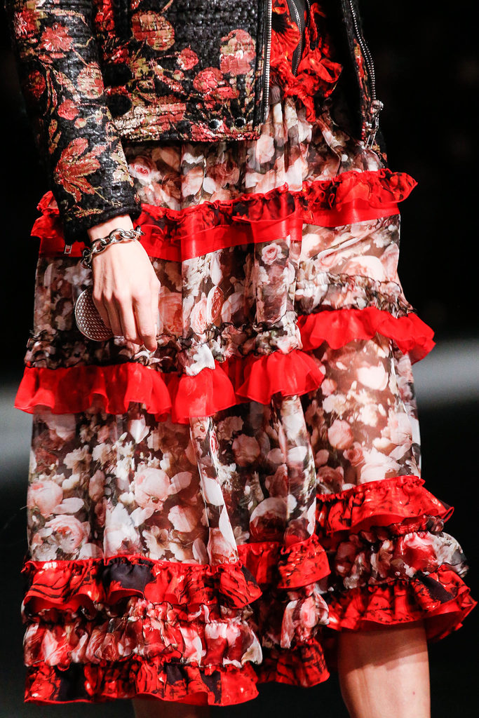 Givenchy 2013�ﶬŮװϵ�У�����ʱװ�ܣ�����ͼƬ