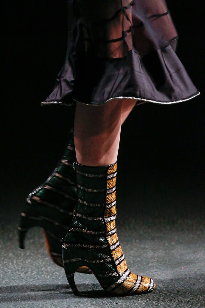 Givenchy 2013ﶬŮbϵУrbܣDƬ