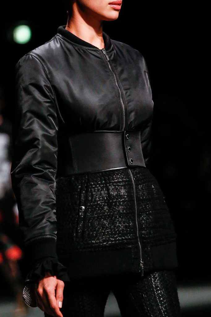 Givenchy 2013�ﶬŮװϵ�У�����ʱװ�ܣ�����ͼƬ