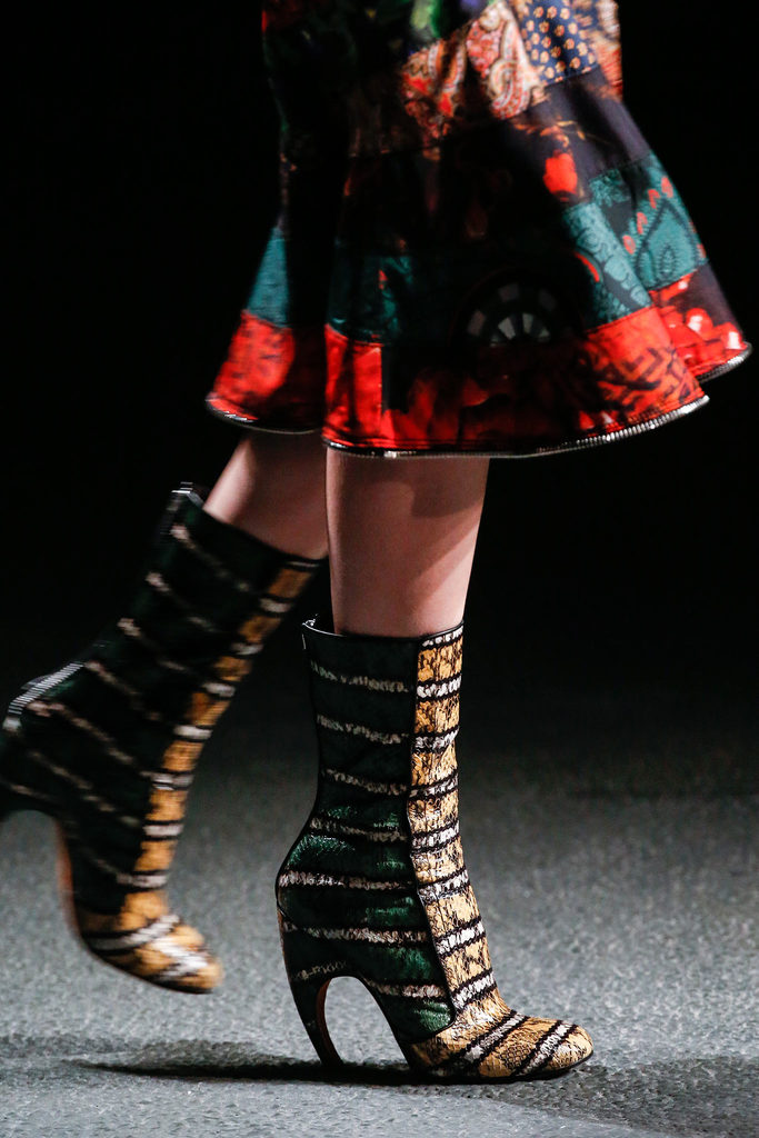 Givenchy 2013ﶬŮbϵУrbܣDƬ
