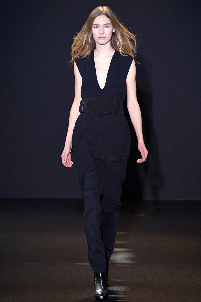 Costume National 2013ﶬŮװϵУʱװܣͼƬ