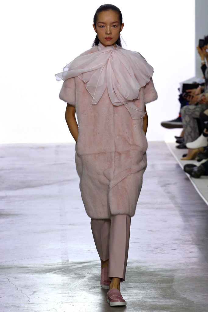 Giambattista Valli 2013ﶬŮװϵУʱװܣͼƬ