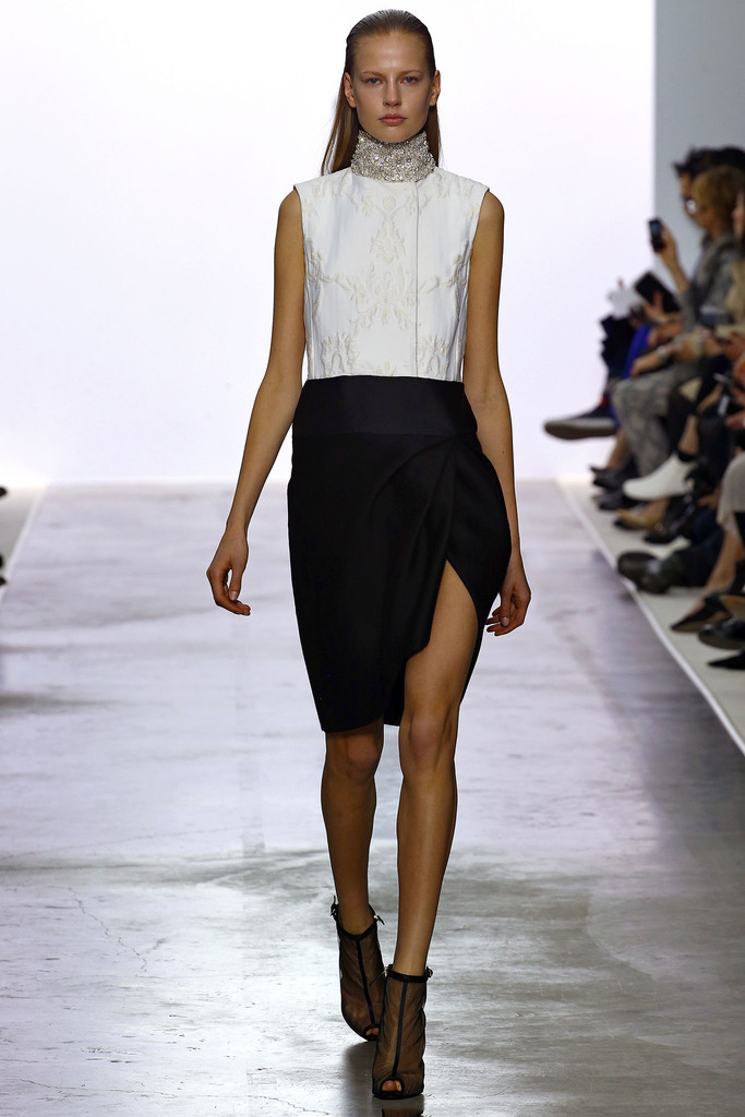 Giambattista Valli 2013ﶬŮbϵУrbܣDƬ