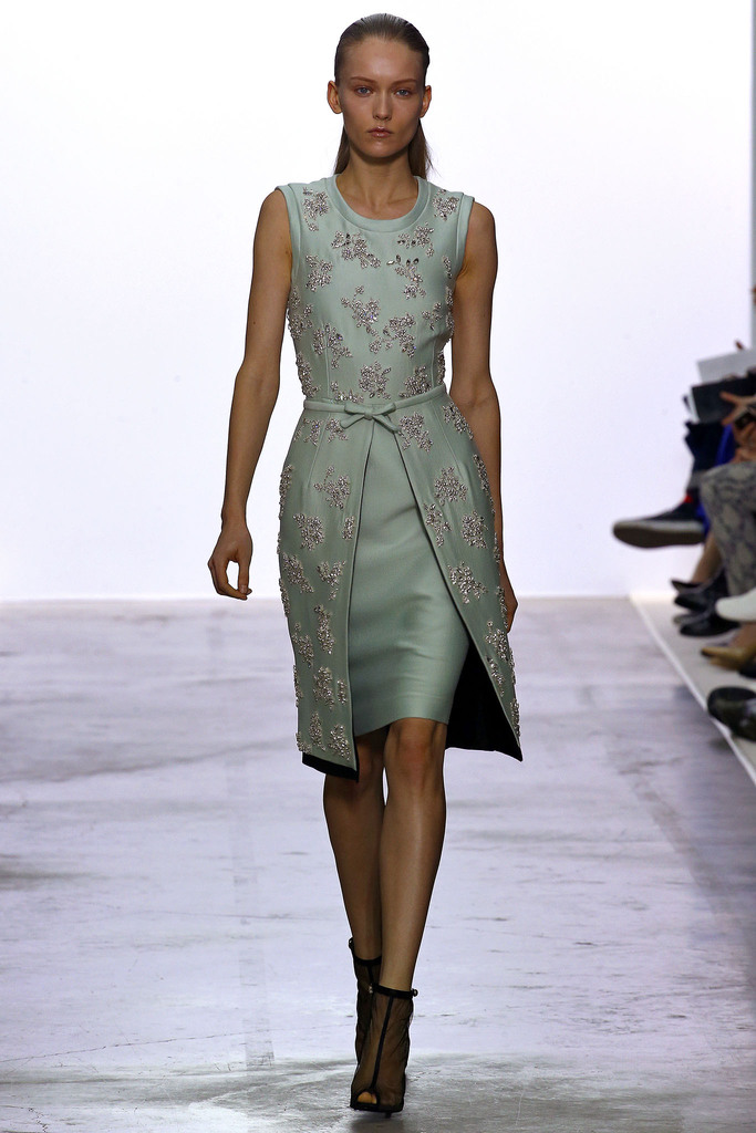 Giambattista Valli 2013ﶬŮװϵУʱװܣͼƬ