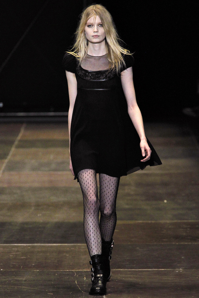 Saint Laurent 2013ﶬŮװϵУʱװܣͼƬ