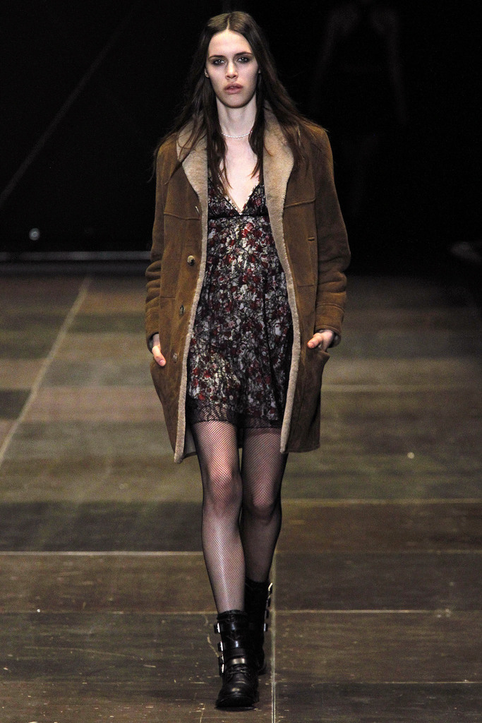 Saint Laurent 2013ﶬŮװϵУʱװܣͼƬ