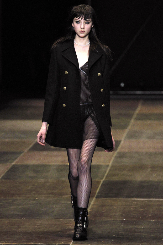 Saint Laurent 2013ﶬŮװϵУʱװܣͼƬ