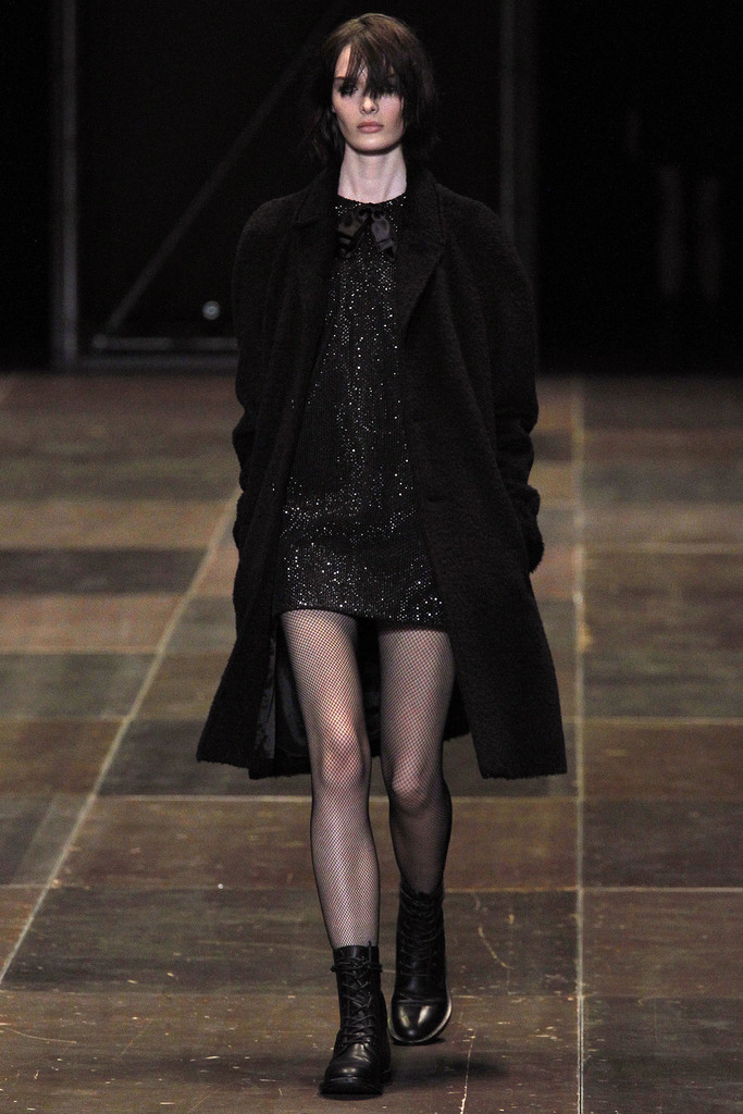 Saint Laurent 2013ﶬŮװϵУʱװܣͼƬ