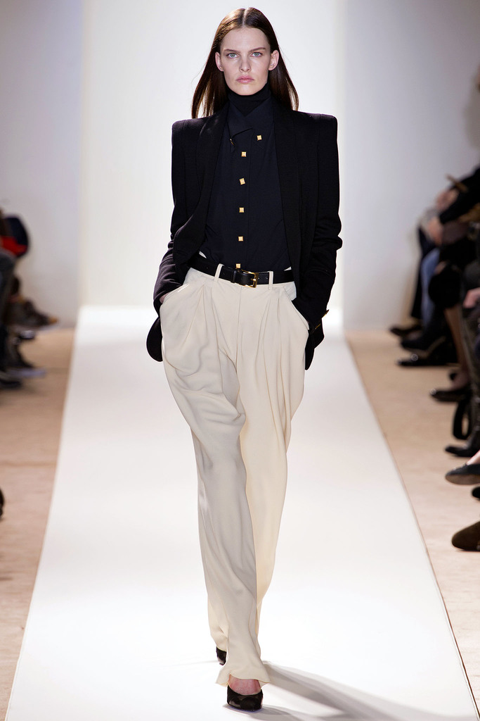 Emanuel Ungaro 2013ﶬŮbϵУr(sh)bܣDƬ