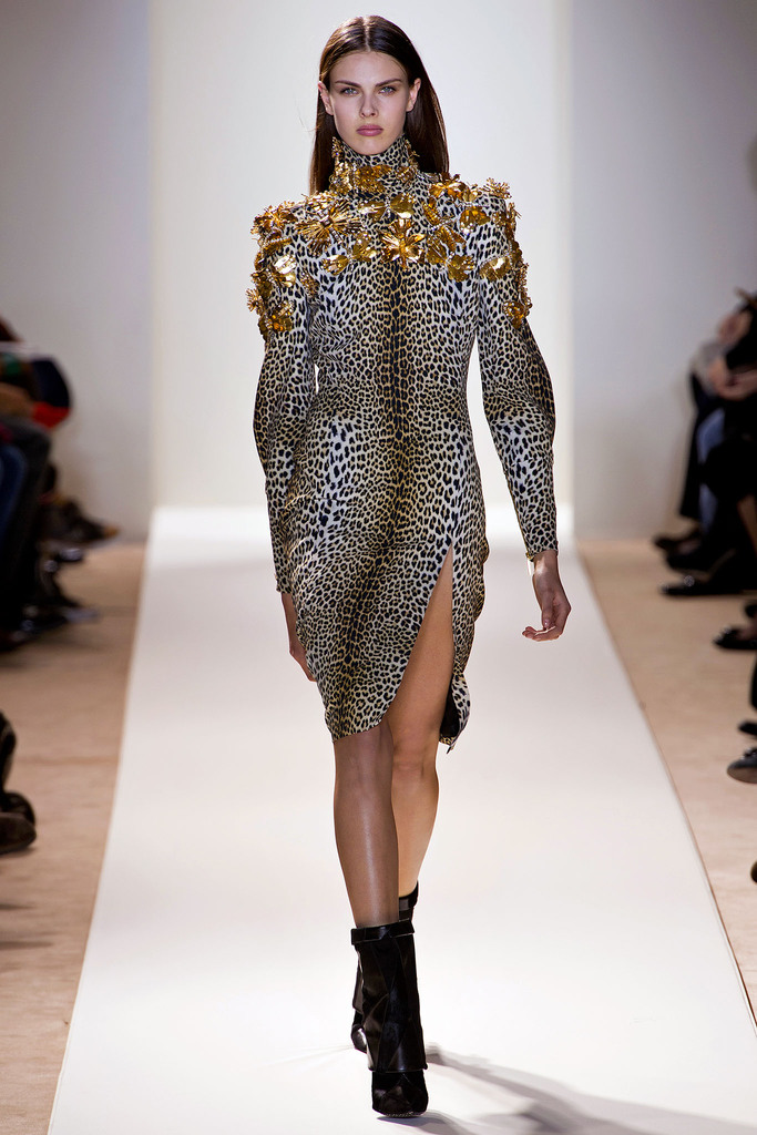 Emanuel Ungaro 2013ﶬŮbϵУrbܣDƬ