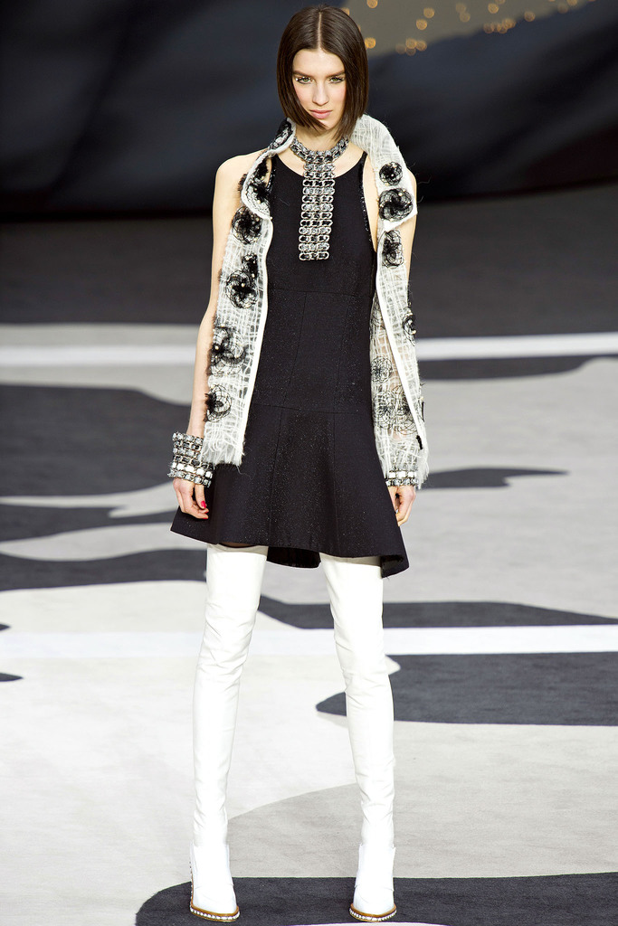 Chanel 2013ﶬŮbϵУrbܣDƬ