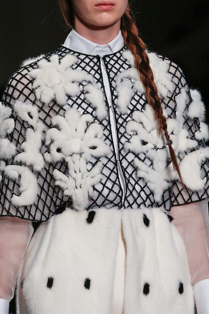 Valentino 2013ﶬŮbϵУrbܣDƬ