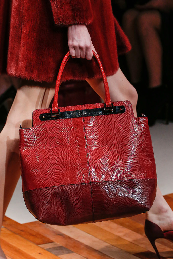 Valentino 2013ﶬŮbϵУr(sh)bܣDƬ