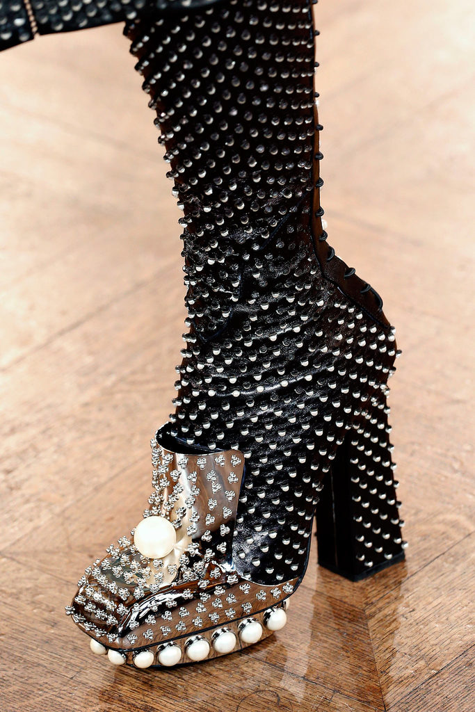 Alexander McQueen 2013ﶬŮװϵУʱװܣͼƬ