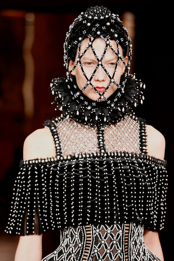 Alexander McQueen 2013ﶬŮװϵУʱװܣͼƬ