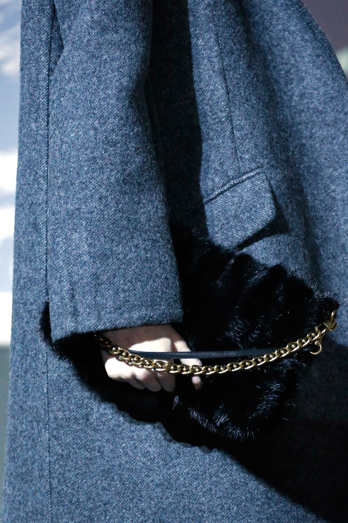 Louis Vuitton 2013ﶬŮbϵУrbܣDƬ