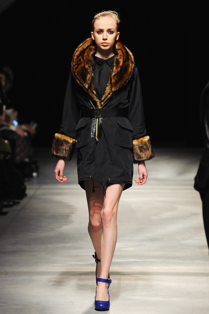 The Dress & Co. 2013ﶬŮbϵУ|rbܣDƬ