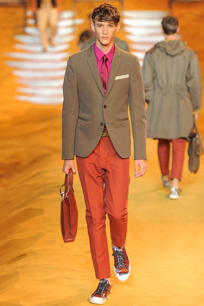 Fendi 2014b mDƬ