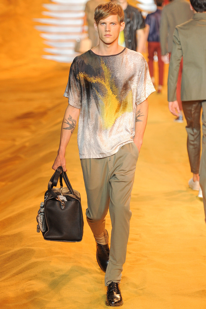 Fendi 2014b mDƬ