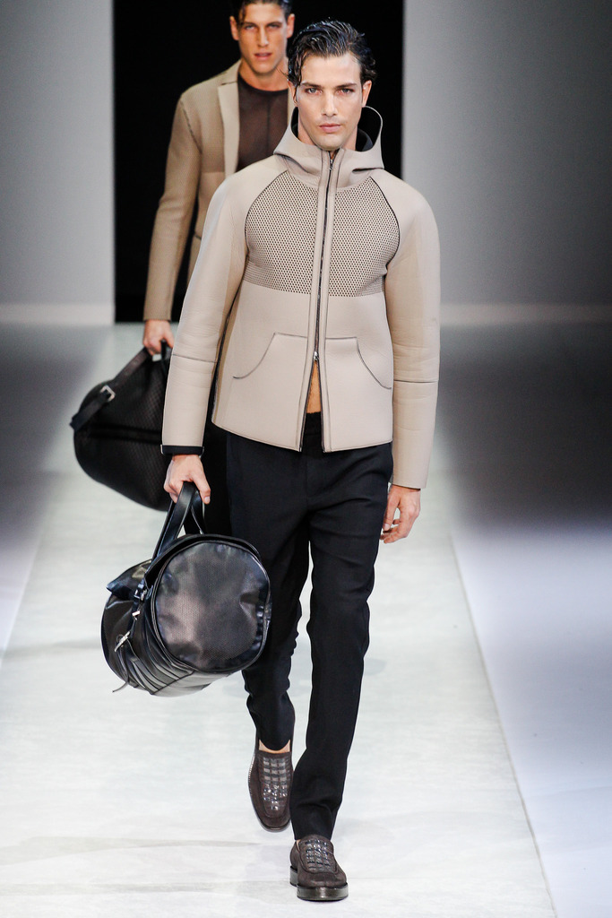 Emporio Armani 2014b mDƬ