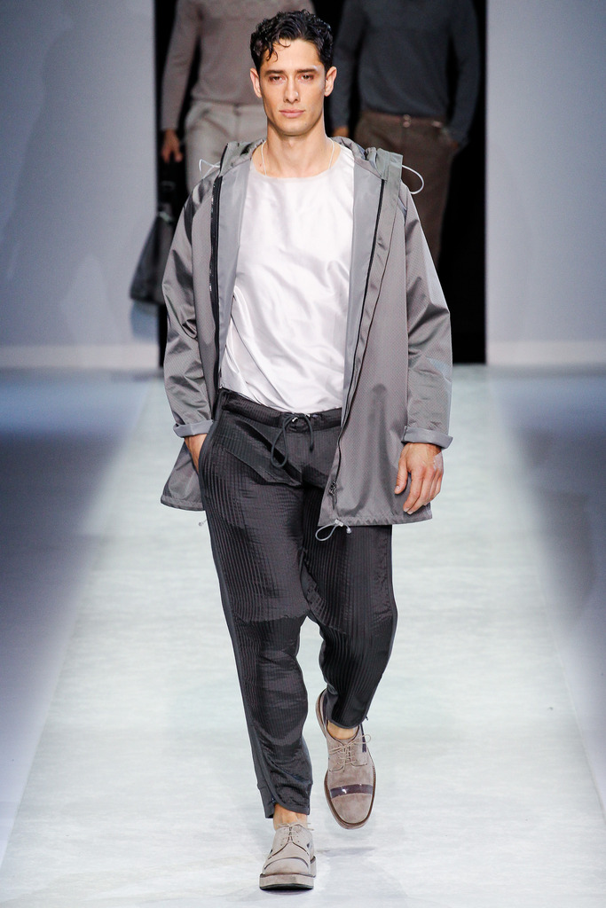 Emporio Armani 2014b mDƬ