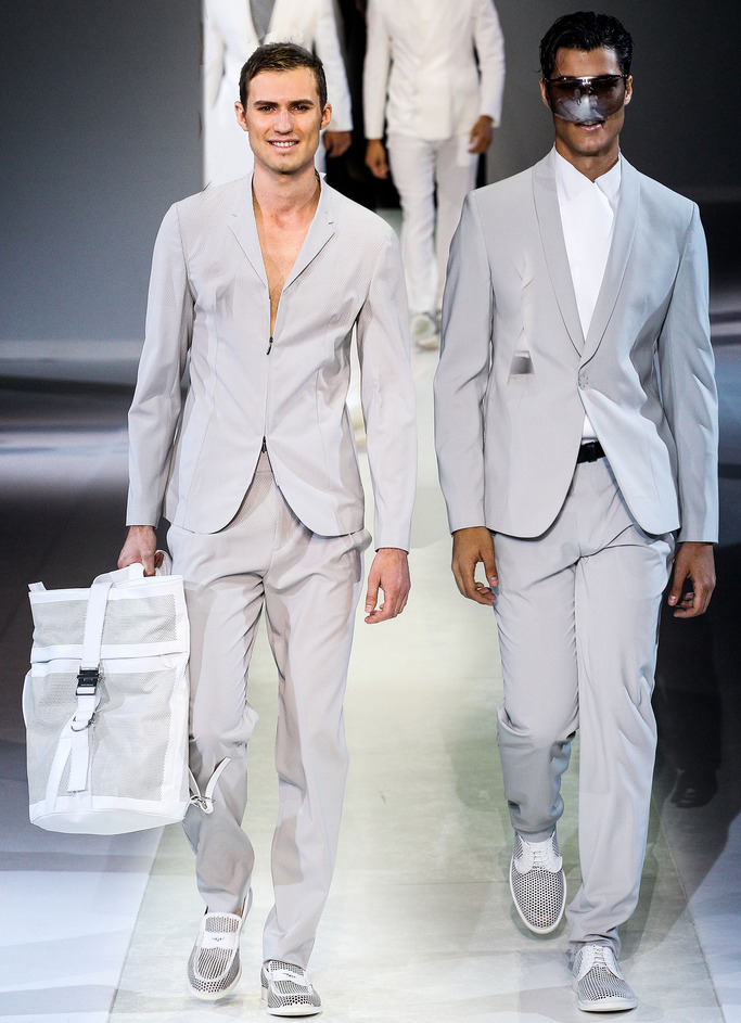 Emporio Armani 2014b mDƬ