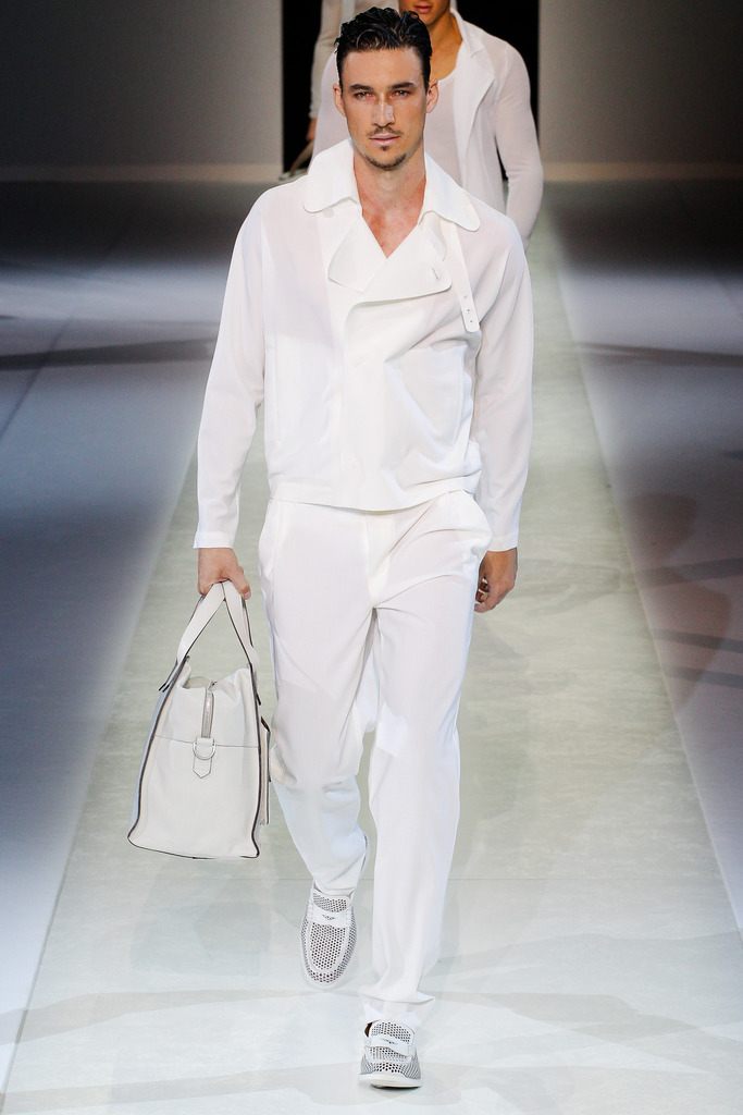 Emporio Armani 2014b mDƬ