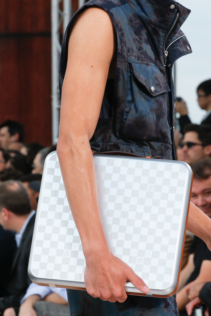 Louis Vuitton 2014b DƬ