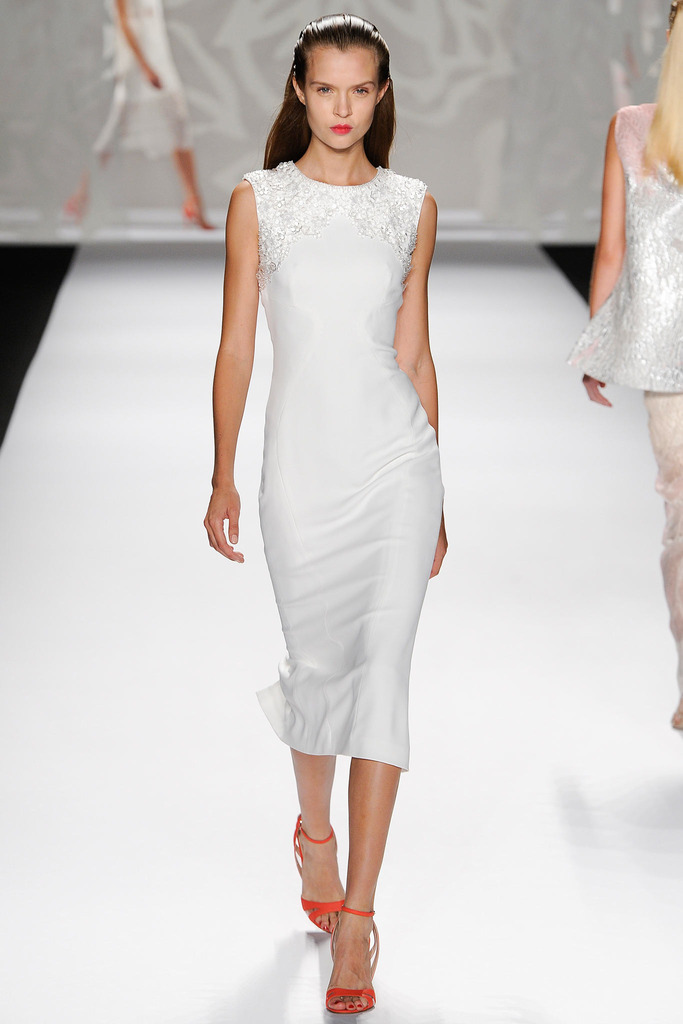 Monique Lhuillier 2014Ůb ~sDƬ