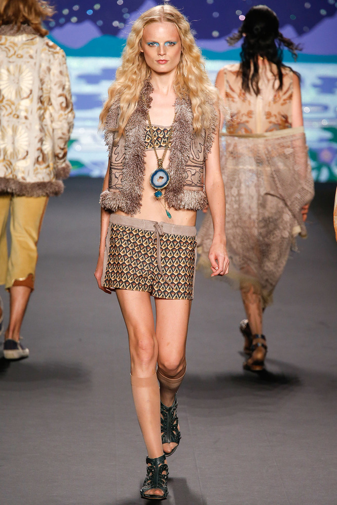 Anna Sui 2014Ůװ ŦԼͼƬ