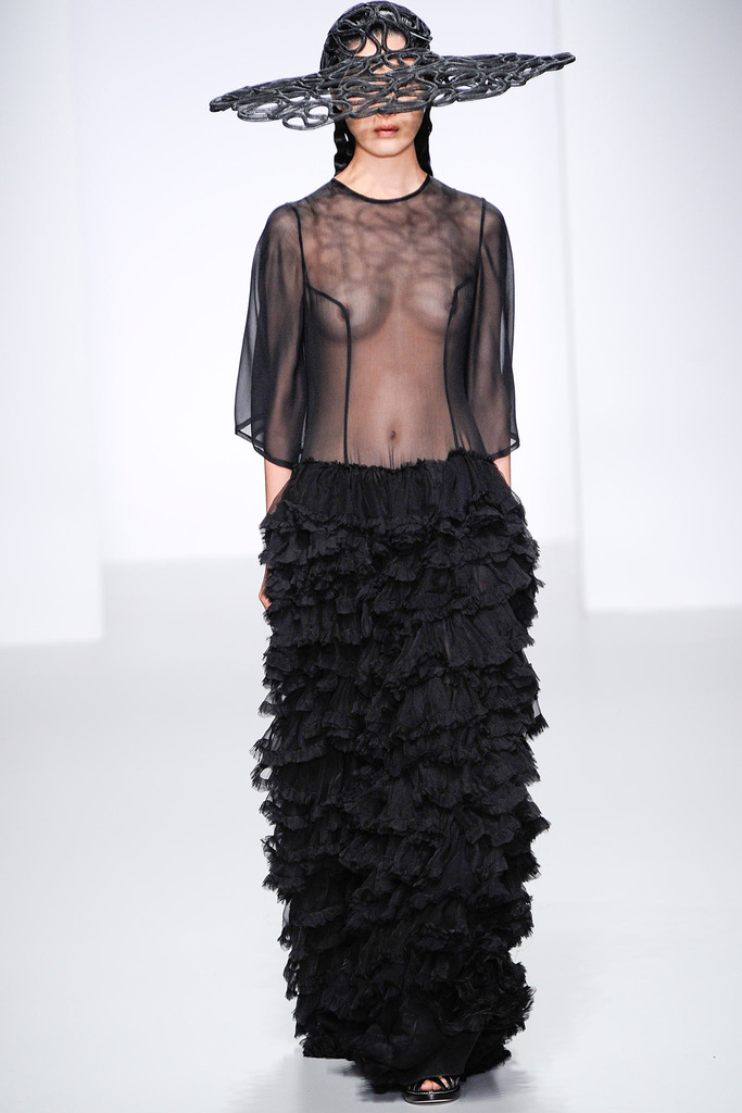 John Rocha 2014׶شʱװܸͼƬ