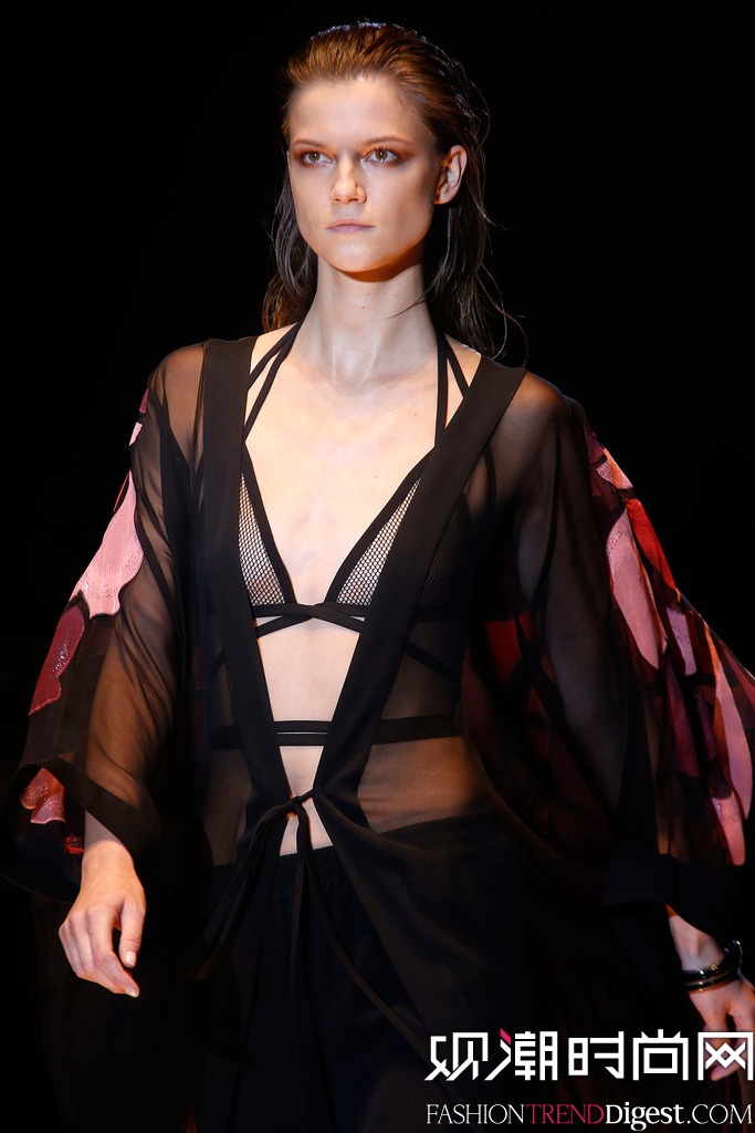 Gucci  2014��������ʱװ�ܸ���ͼƬ