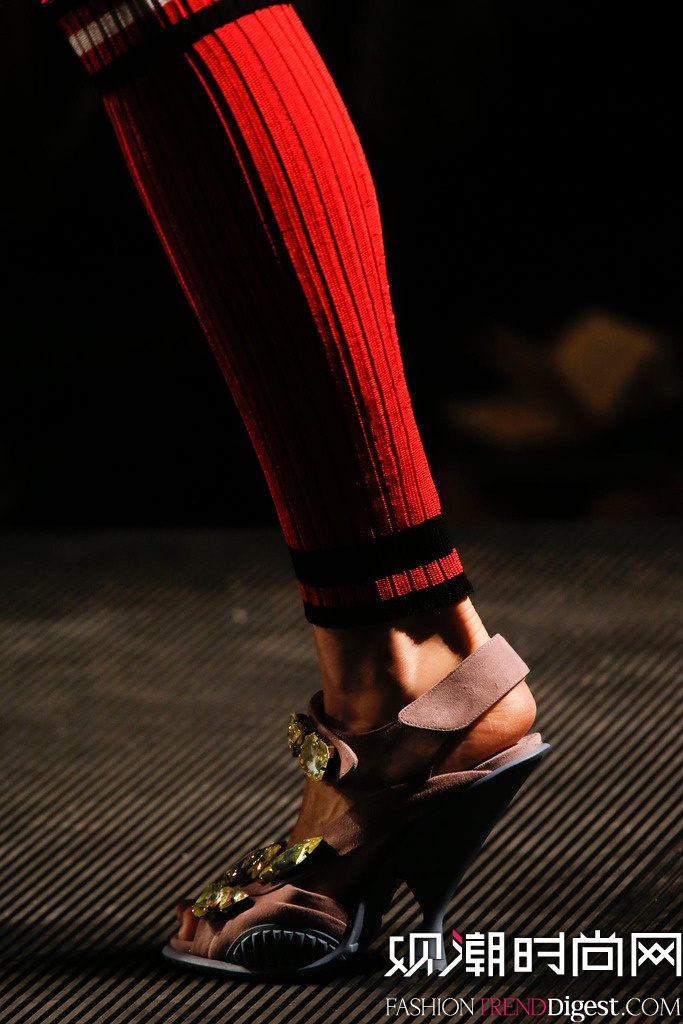 Prada  2014��������ʱװ�ܸ���ͼƬ
