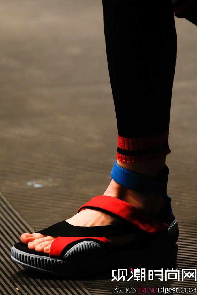 Prada  2014��������ʱװ�ܸ���ͼƬ