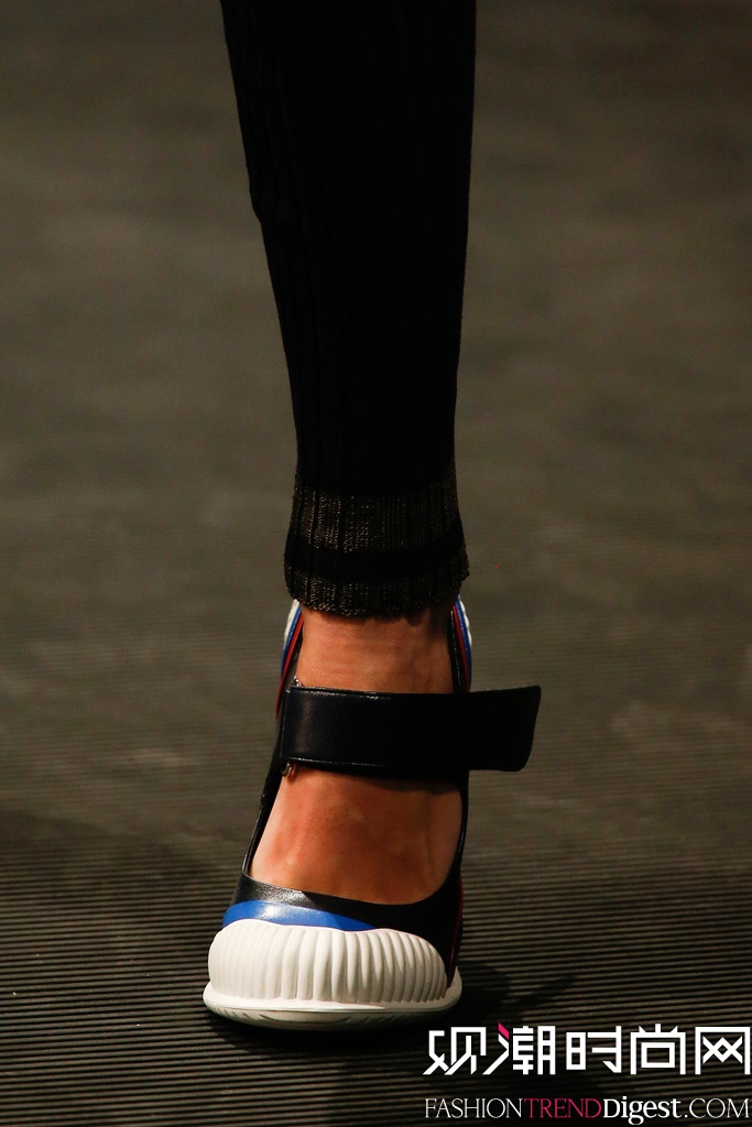 Prada  2014��������ʱװ�ܸ���ͼƬ