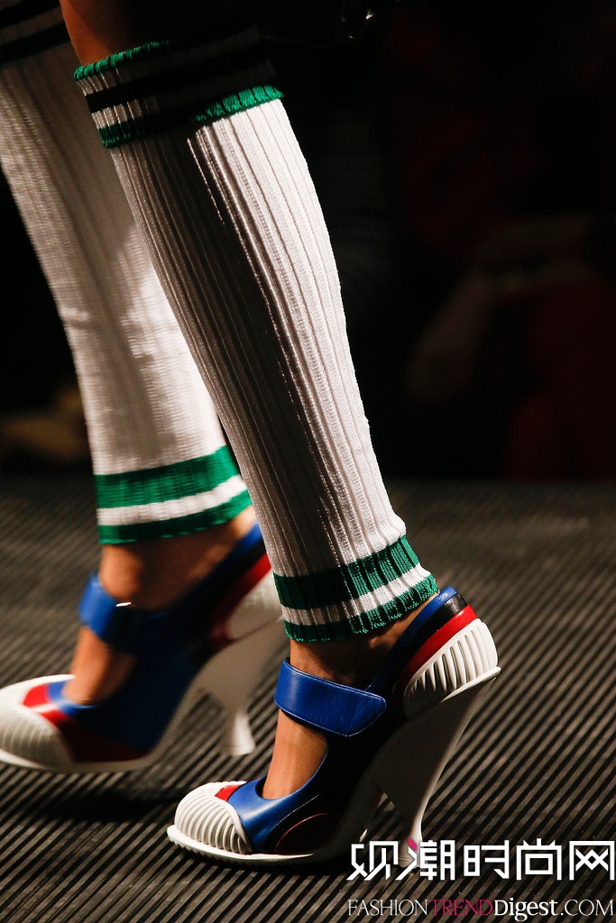 Prada  2014��������ʱװ�ܸ���ͼƬ