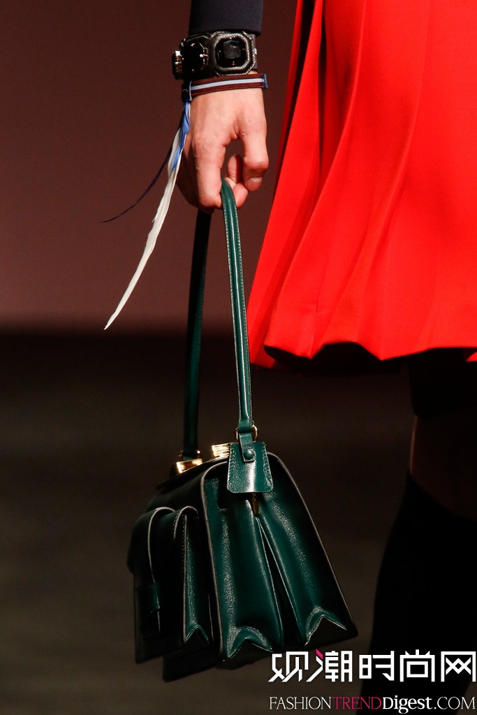 Prada  2014��������ʱװ�ܸ���ͼƬ