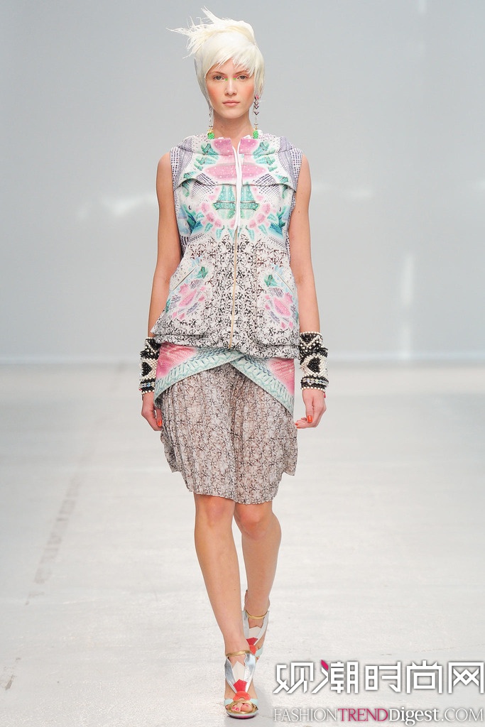 Manish Arora   2014贺ʱװܸͼƬ