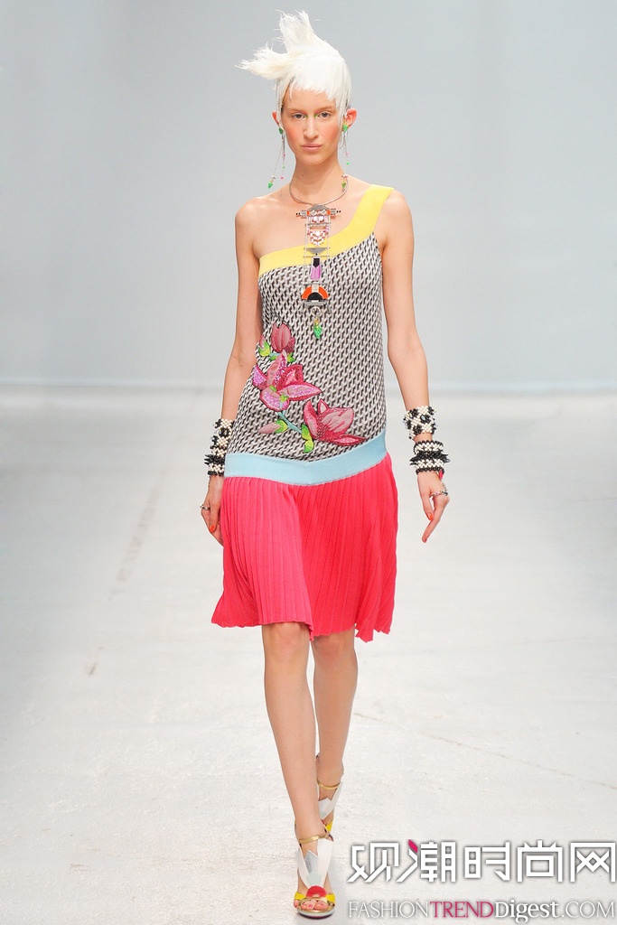 Manish Arora   2014贺ʱװܸͼƬ