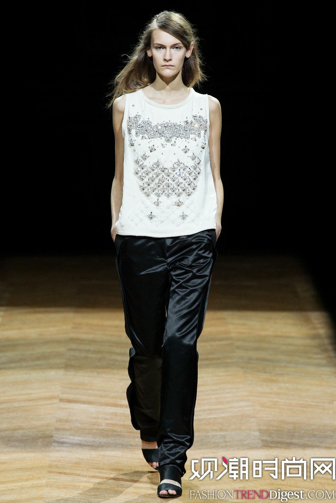 Sharon Wauchob   2014贺ʱװܸͼƬ